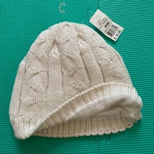 FINL 365 hat cable knit fleece lined 60%cotton 40%acrylic White NWT